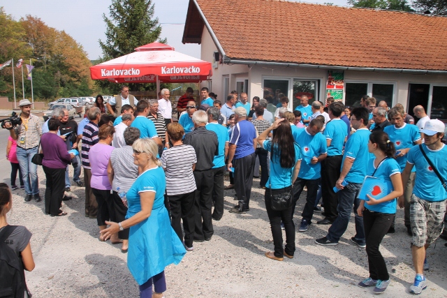 12.09.2012. USORA Mladi Usore i Doboj – Juga s Plavom revolucijom za spas rodne grude (640x427)